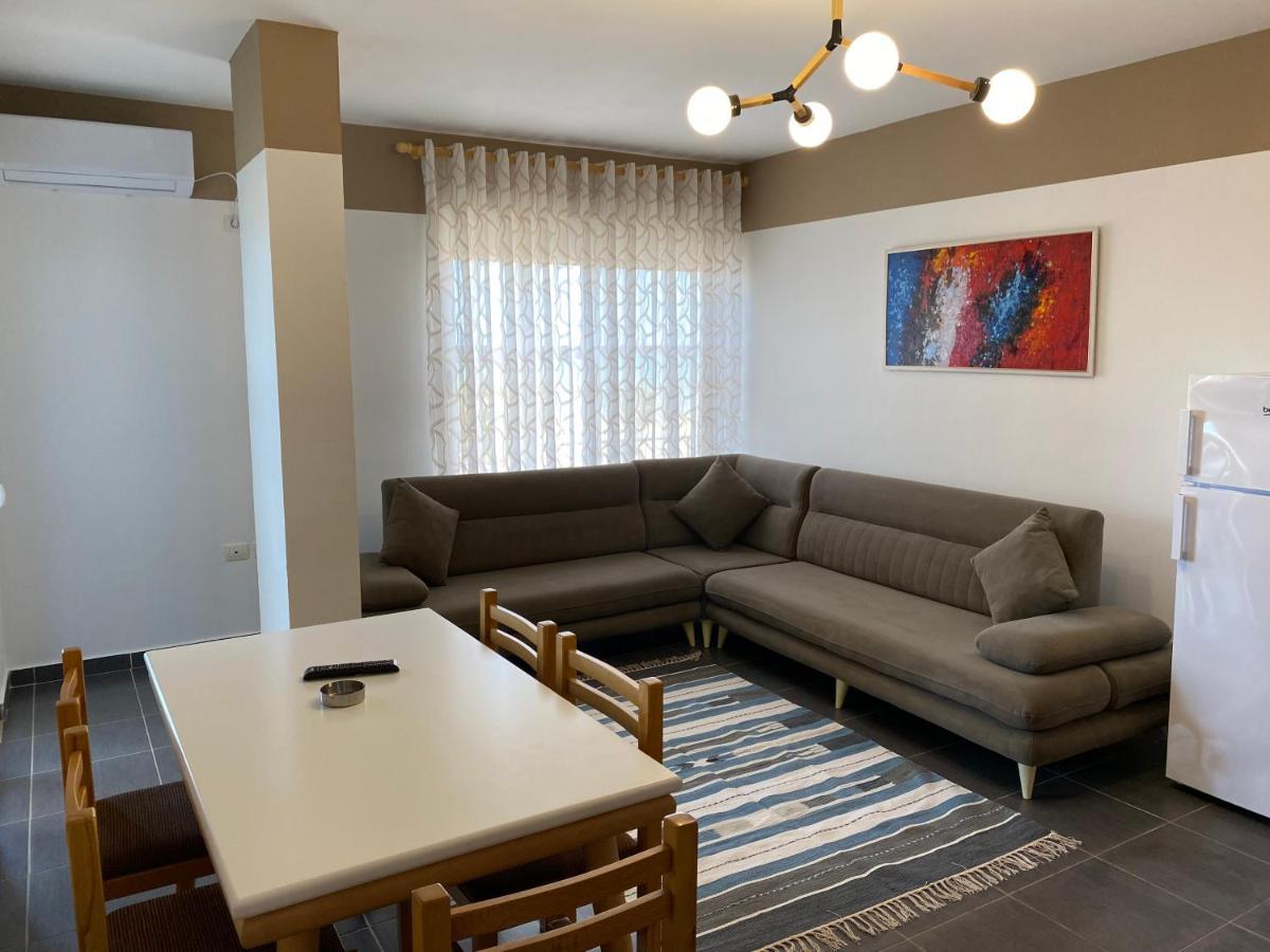 Bellavista Qerret Apartment 1 Golem  Ngoại thất bức ảnh