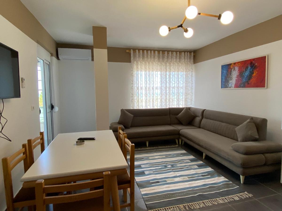 Bellavista Qerret Apartment 1 Golem  Ngoại thất bức ảnh