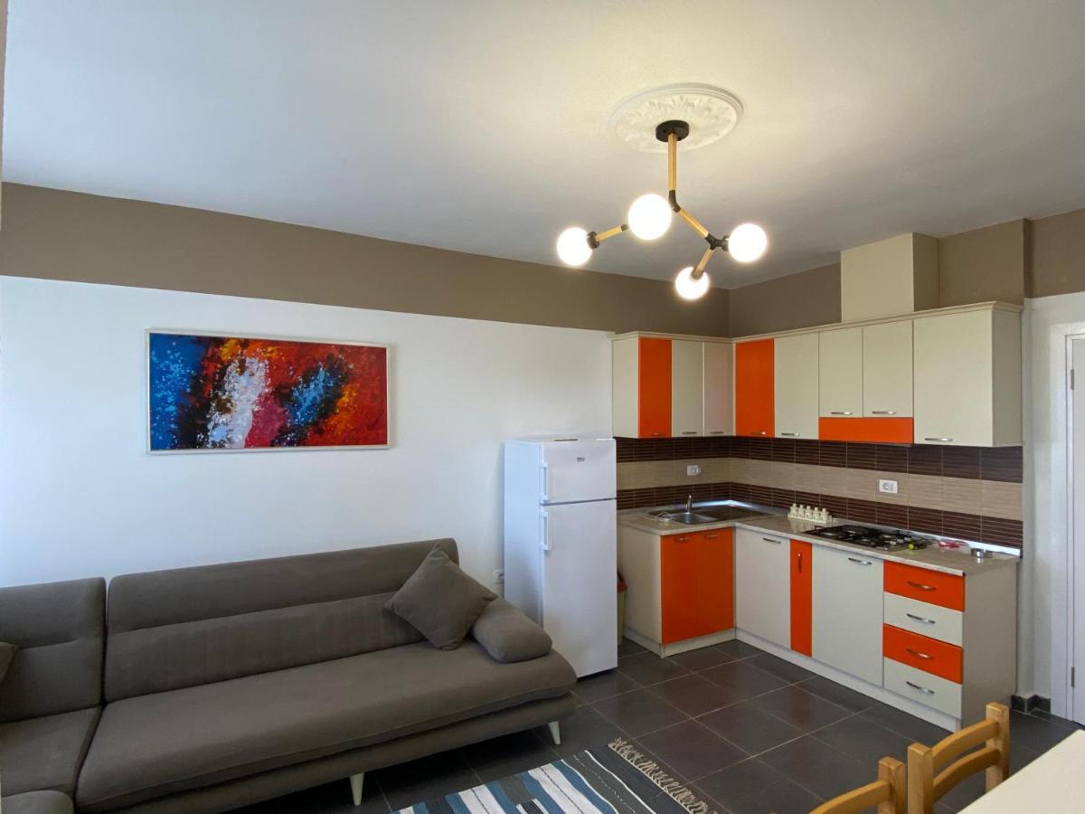 Bellavista Qerret Apartment 1 Golem  Ngoại thất bức ảnh