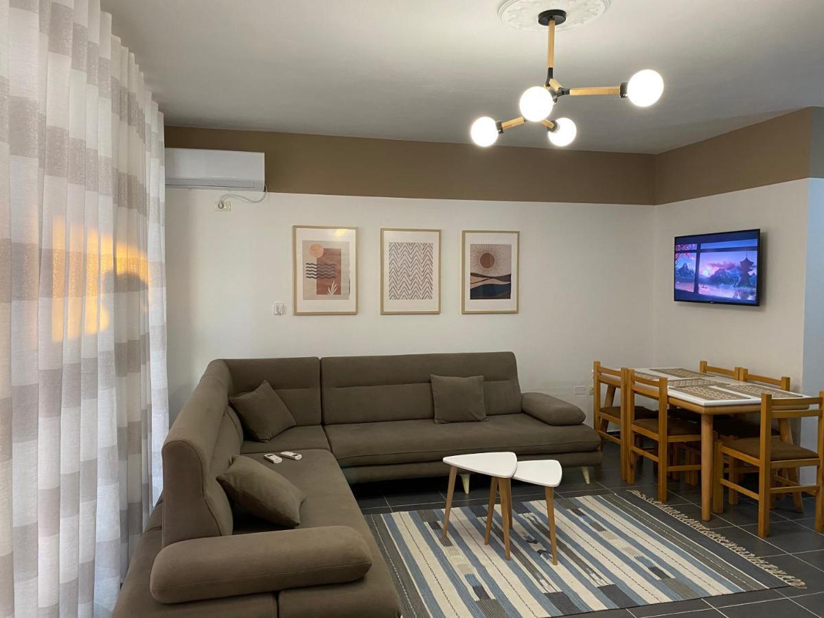 Bellavista Qerret Apartment 1 Golem  Ngoại thất bức ảnh